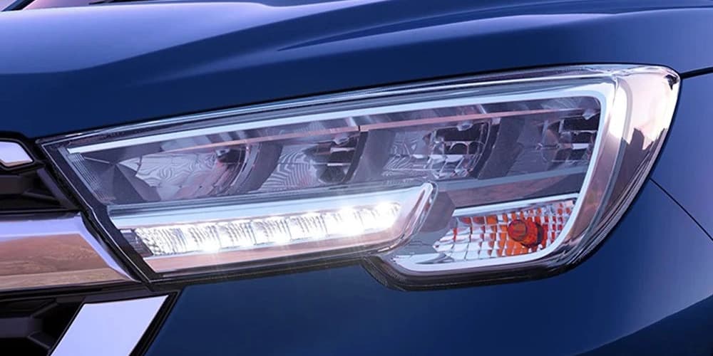 NEXA Maruti Suzuki XL6 with LED Daytime Running Lamps (DRLS) in Mumbai, Thane and Palghar at Shivam Autzone.